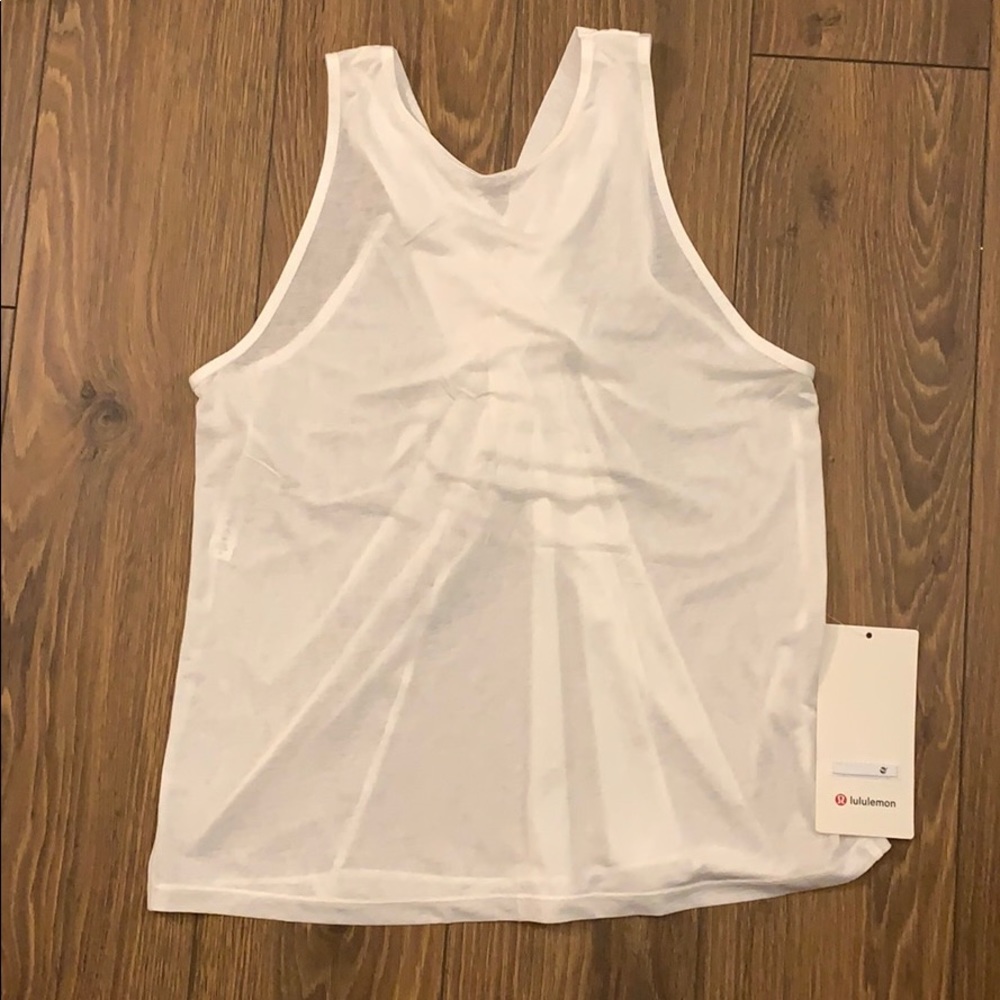 Lulu lemon top